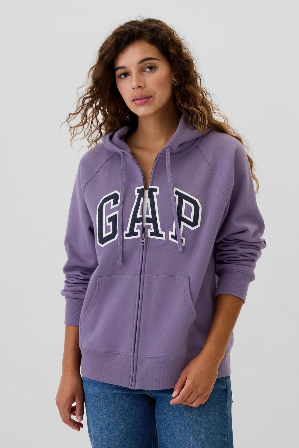 

Толстовка с капюшоном и логотипом на молнии Gap, фиолетовый