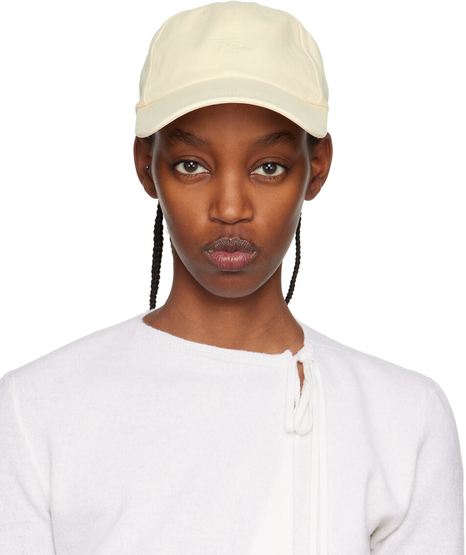 

Off-White кепка с вышивкой TOTEME