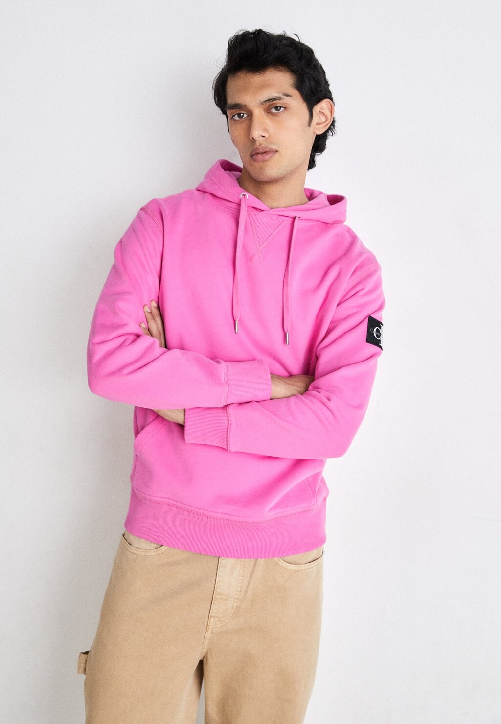 

Толстовка Calvin Klein Jeans Толстовка с капюшоном BADGE, цвет pink amour