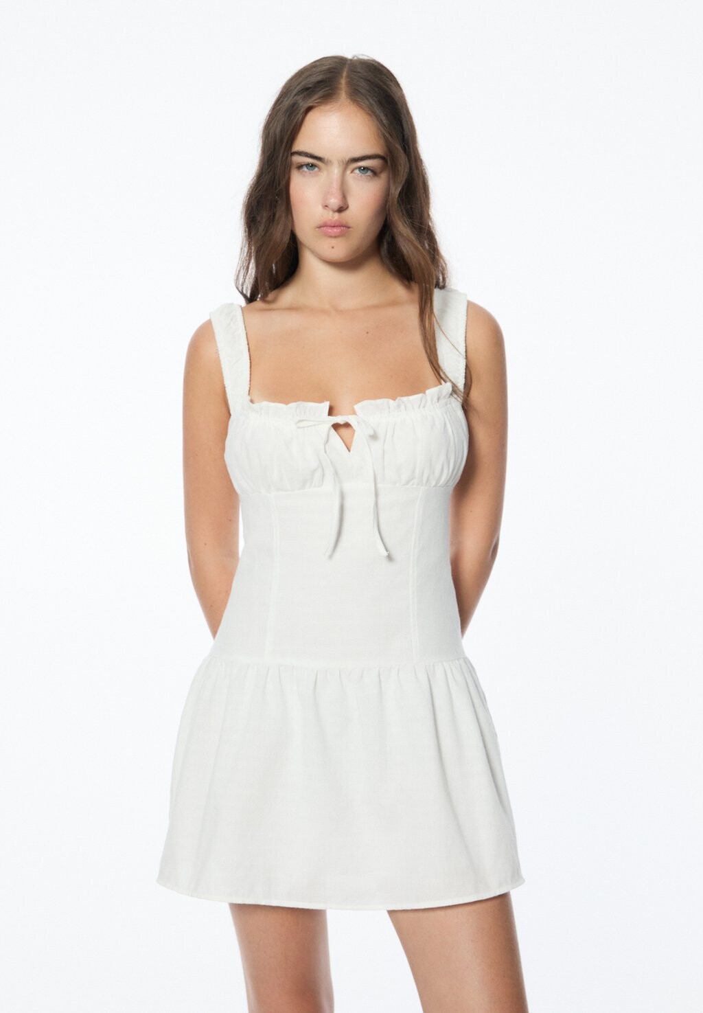 

Летнее платье PULL&BEAR, белый