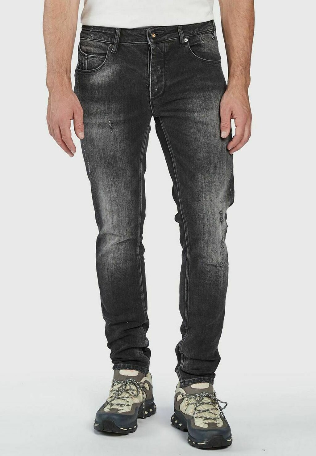 

Джинсы Slim fit Gabba