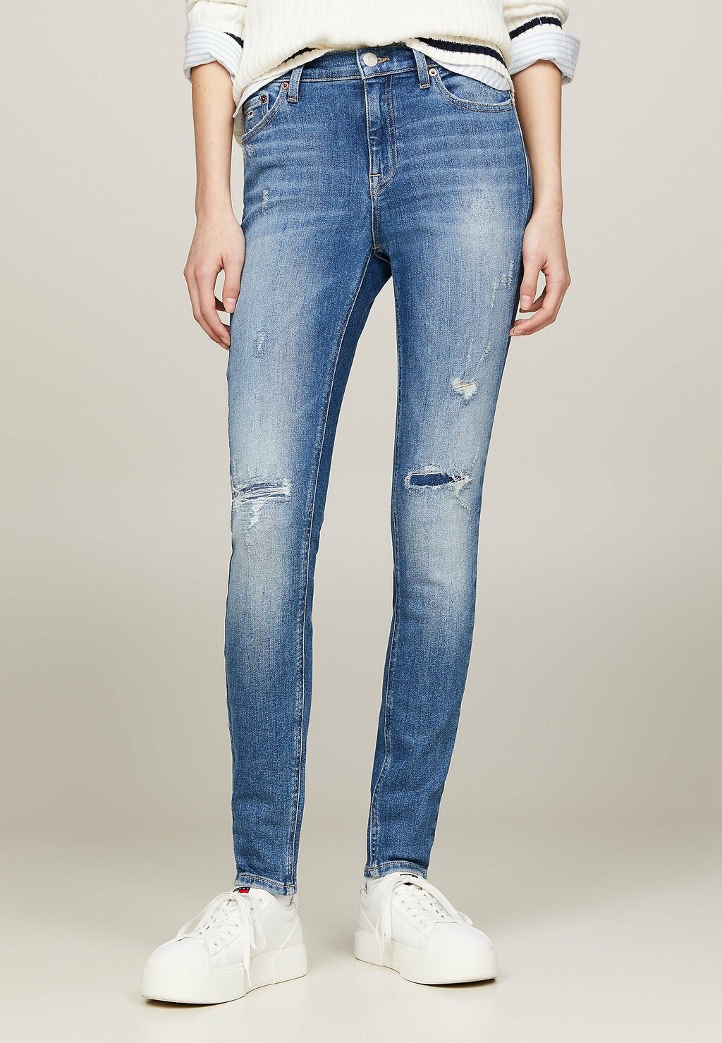 

Джинсы Slim Fit NORA MID RISE DISTRESSED Tommy Jeans, цвет denim medium
