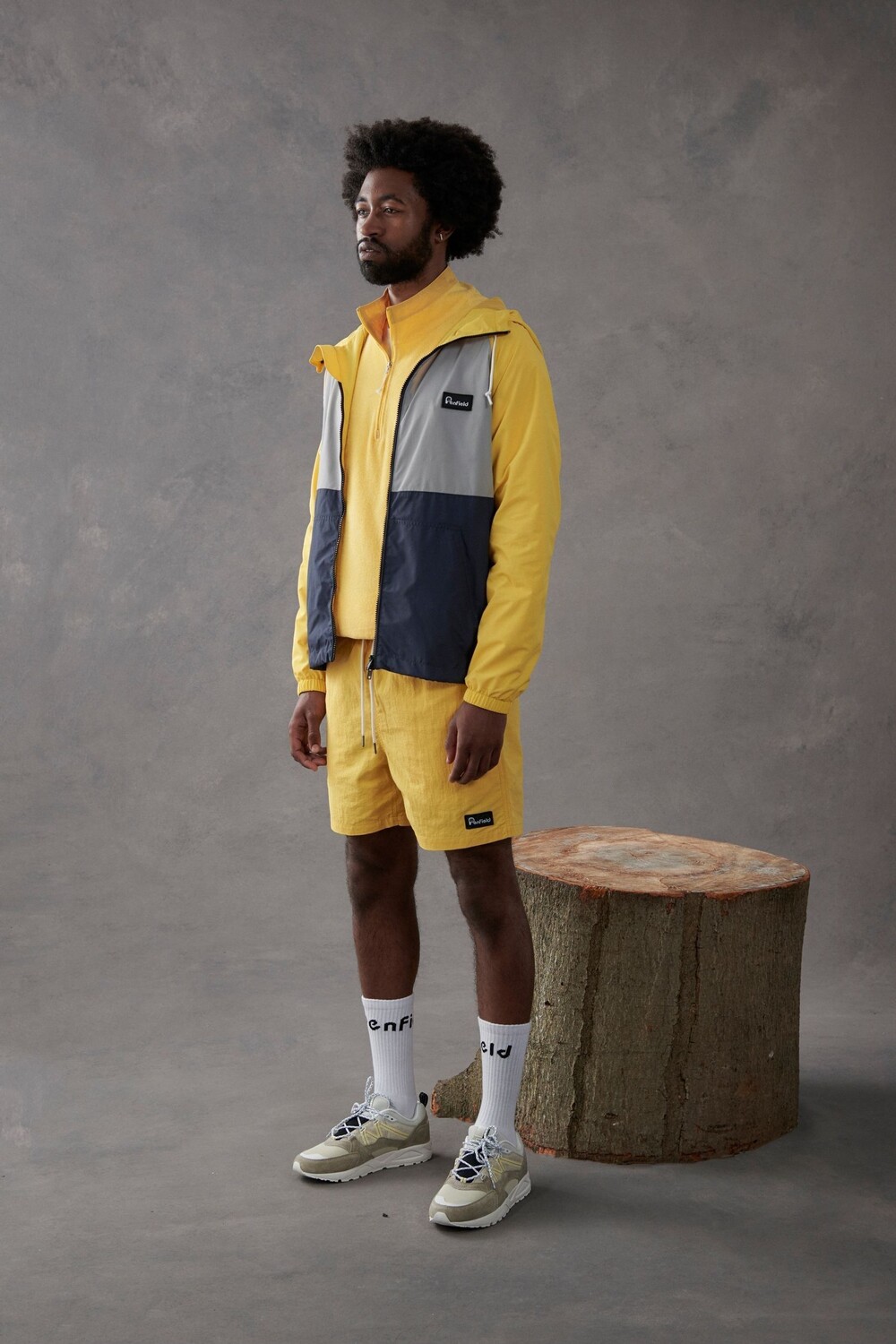 

Желтая куртка в стиле колор-блок Penfield, желтый