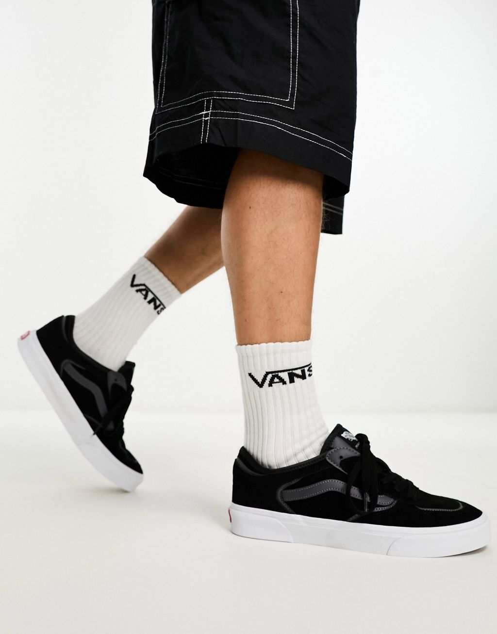 

Черно-серые кроссовки Vans Rowley Classic