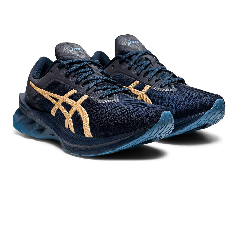 

Кроссовки для бега Asics Novablast, синий