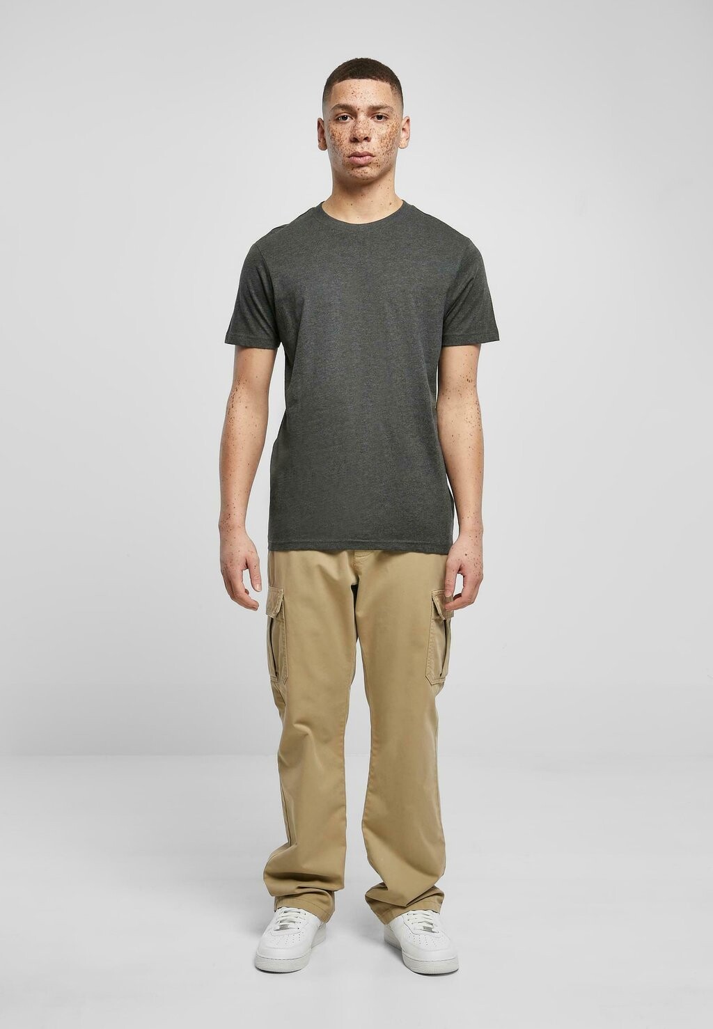 

Футболка базовая TEE Urban Classics, цвет charcoal