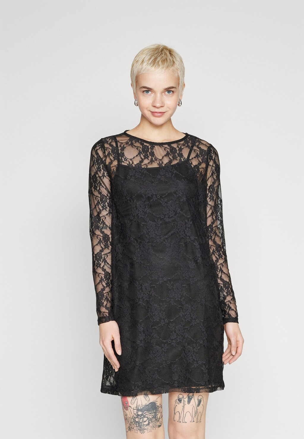 

Элегантное платье Pcnacy O-Neck Short Dress Pieces, черный