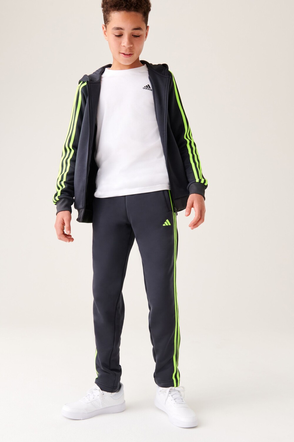 

Адидас беговые штаны adidas, серый
