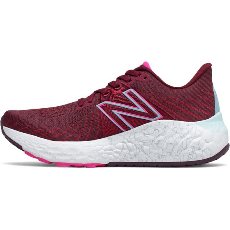 

Кроссовки new balance Running Vongo v5, красный