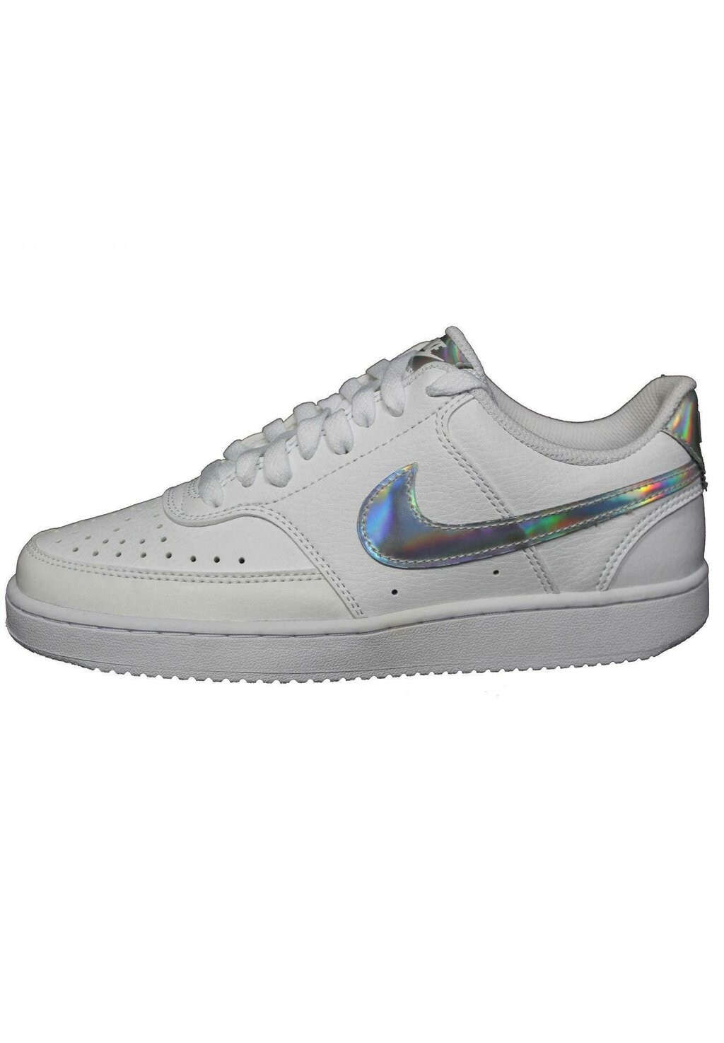 

Кроссовки Nike