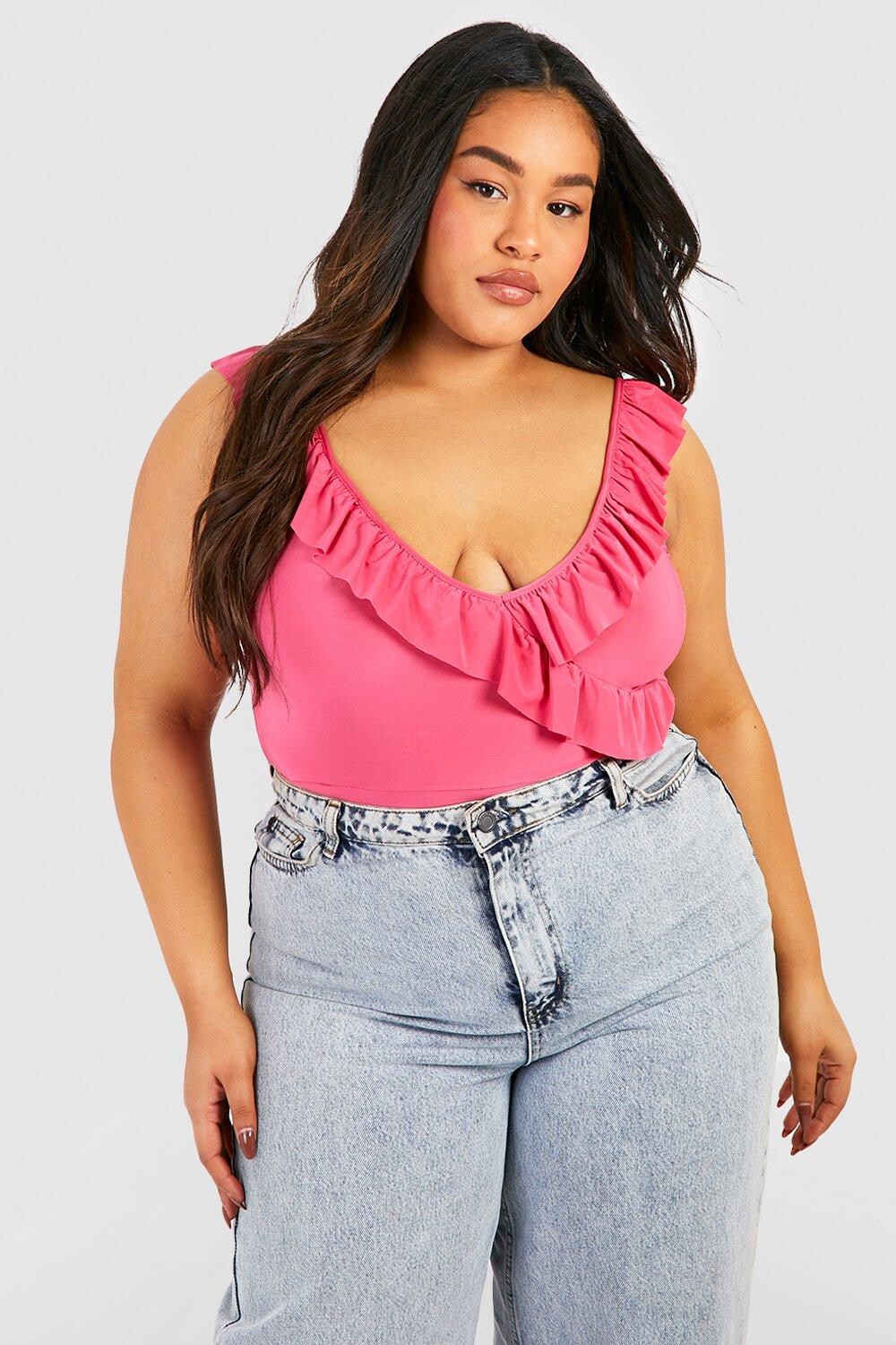 

Боди plus с запахом и руфлями Boohoo, розовый