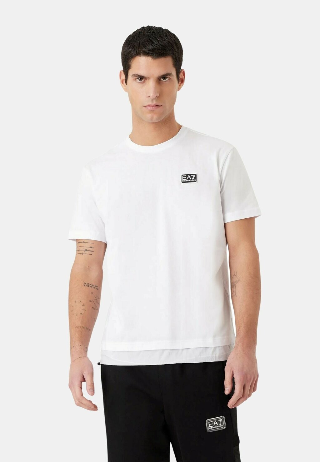 

Футболка Armani Emporio