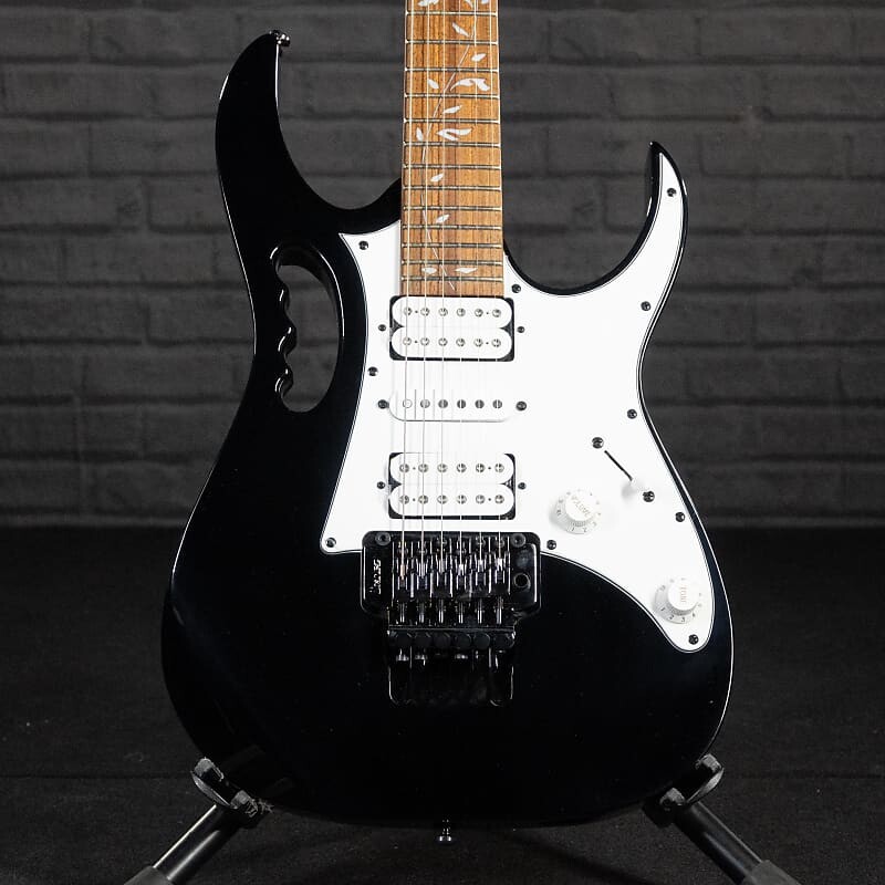 

Электрогитара Ibanez Steve Vai JEMJR Electric Guitar