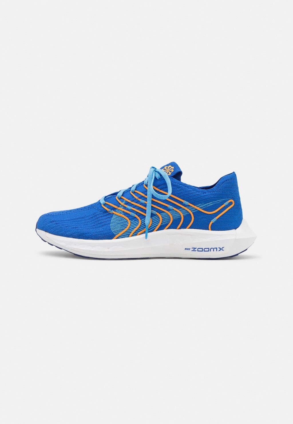 

Кроссовки Nike