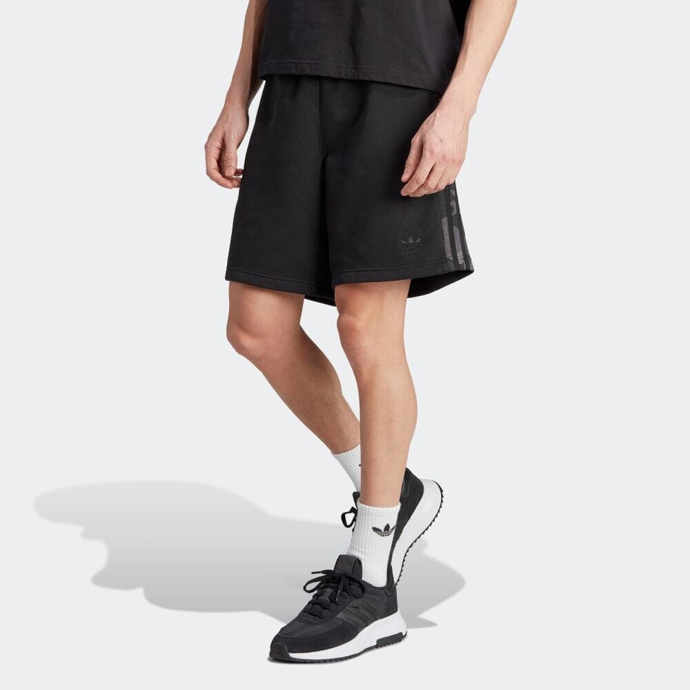 

Шорты Adidas IJ0635, черный