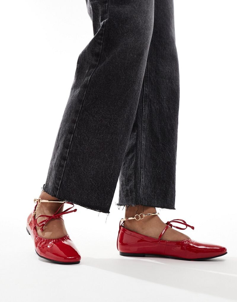 

SIMMI London – Abbie – Красные балетки с бантом, рюшами и съемным браслетом SIMMI Shoes