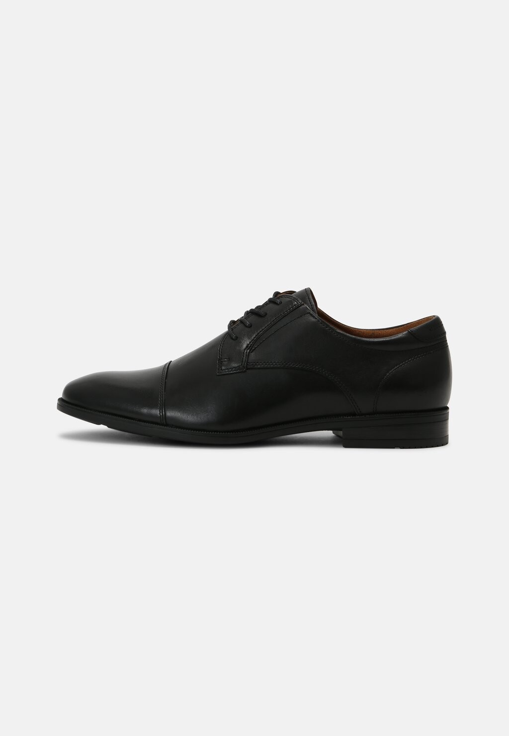 

Ботинки Smart на шнуровке ALDO, черный