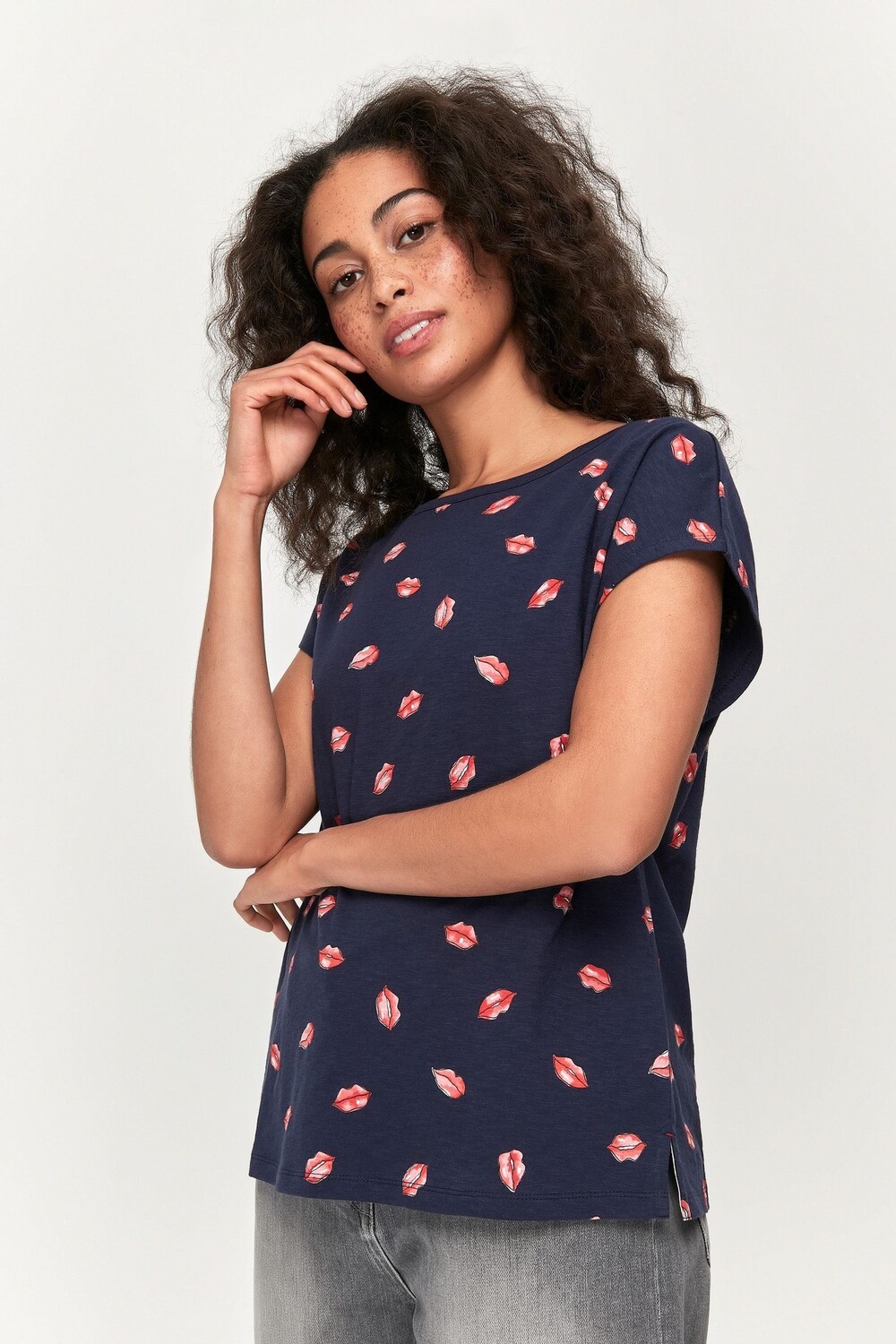 

Футболка Blue Clothing с короткими рукавами и узором в виде рта Khost, синий