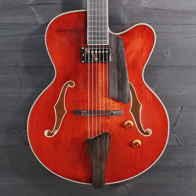 

Электрогитара Eastman AR503ce Archtop Classic / Hand-Carved Top
