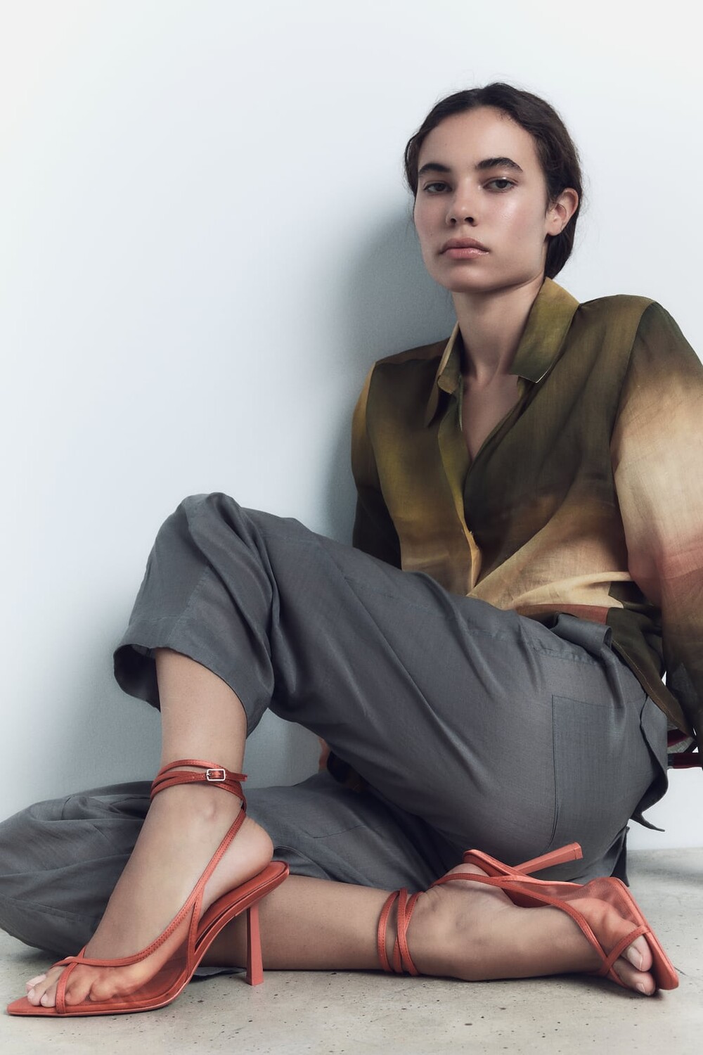 

Босоножки на высоком каблуке ZARA, красный