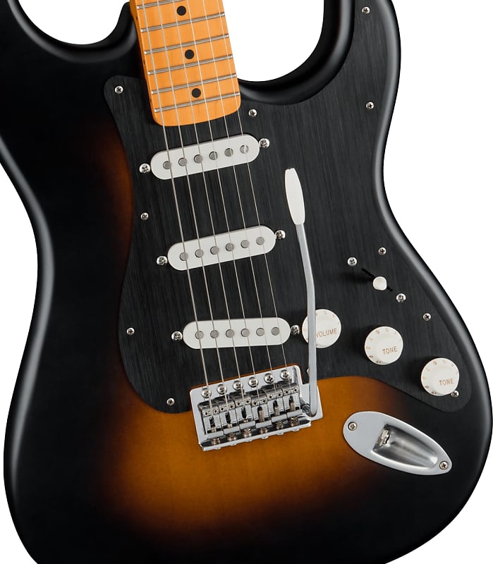 spampinato f wiedemann ed j art record covers 40th anniversary edition Электрогитара Squier - 40th Anniversary - Stratocaster Electric Guitar - Vintage Edition - Maple Fingerboard - Black Anodized Pickguard - Satin Wide 2-Color Sunburst