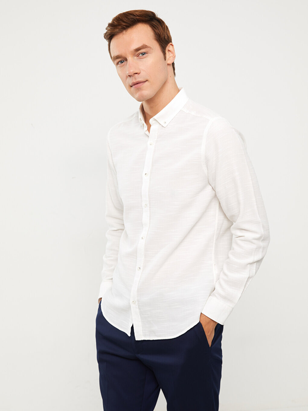 

Мужская рубашка Добби Slim Fit с длинным рукавом LCW Vision, буксе белый