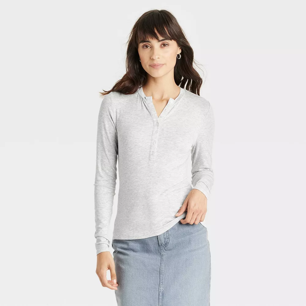 

Женская футболка с длинным рукавом и воротником-стойкой Universal Thread, цвет Heather Gray