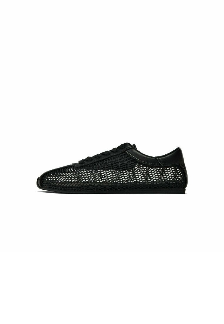 

Низкие кеды Massimo Dutti, цвет black