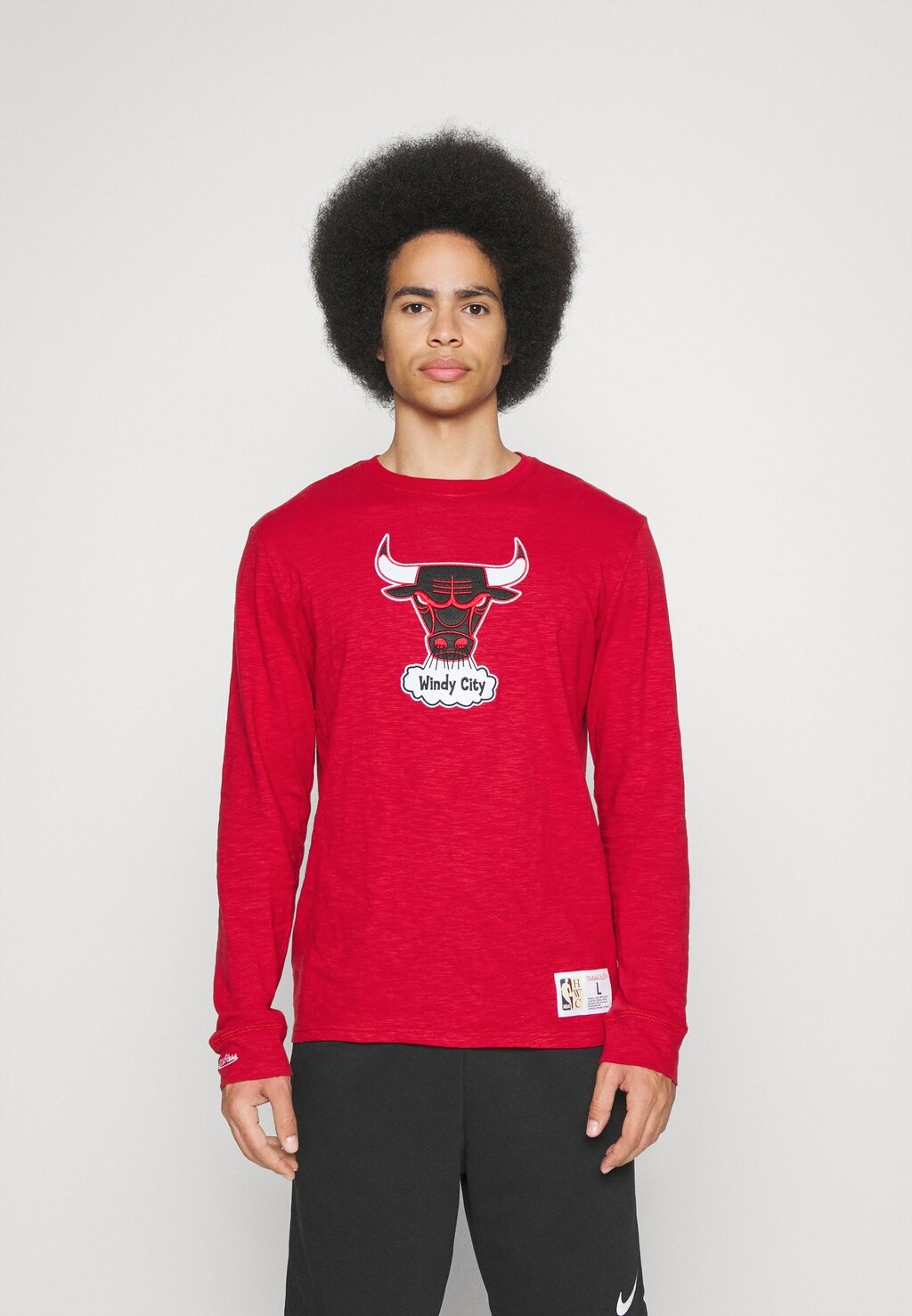 

Спортивная футболка Mitchell & Ness