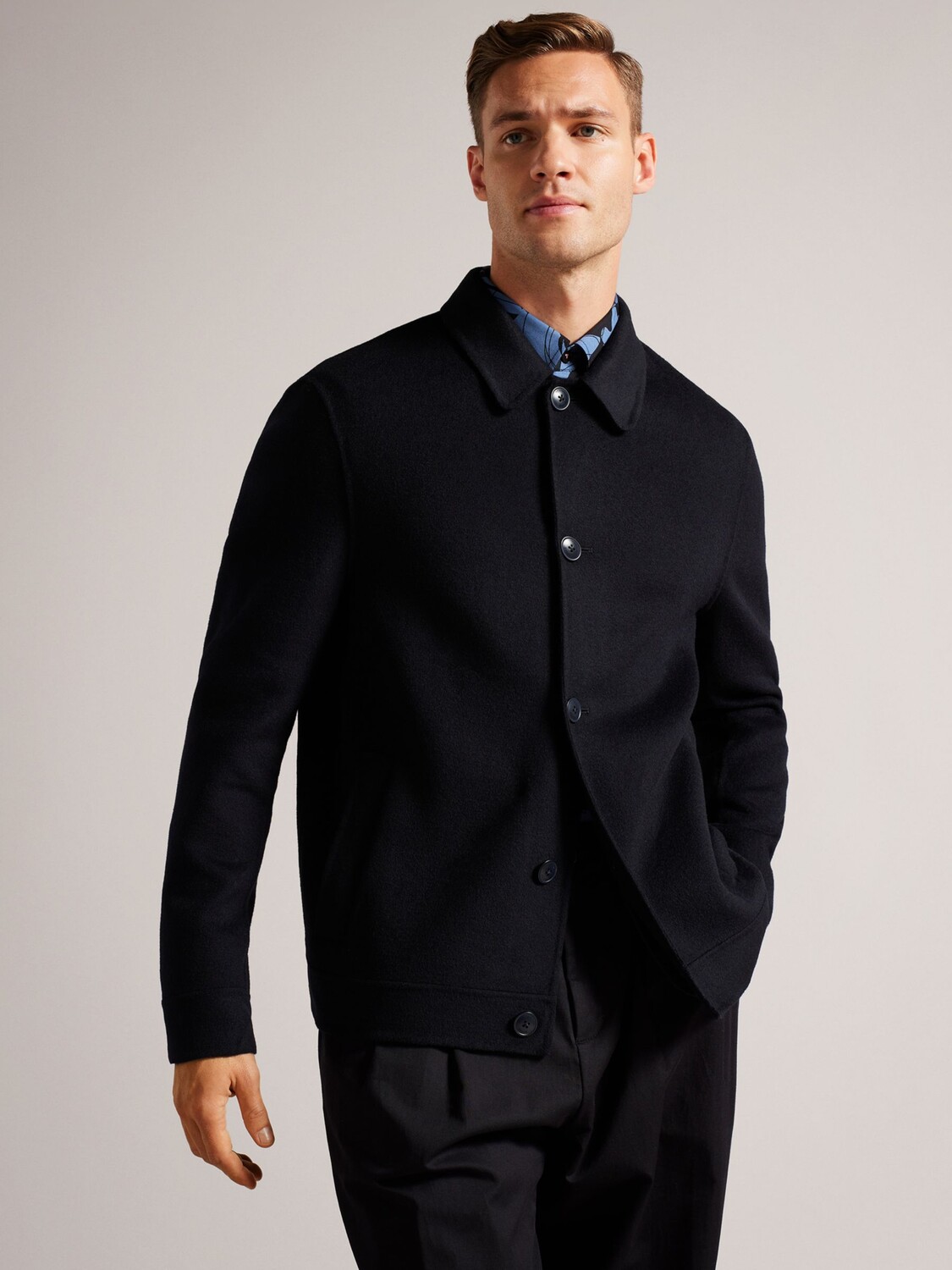 

Шерстяная куртка с воротником Ted Baker Sharpow, темно-синяя, Синий