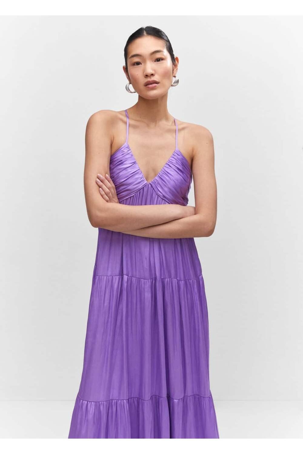 

Кружевное атласное платье Mango, фиолетовый