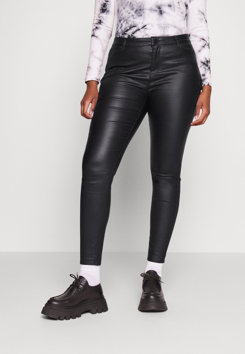 

Брюки Vero Moda, черный Vmeven Smooth Coated, черный