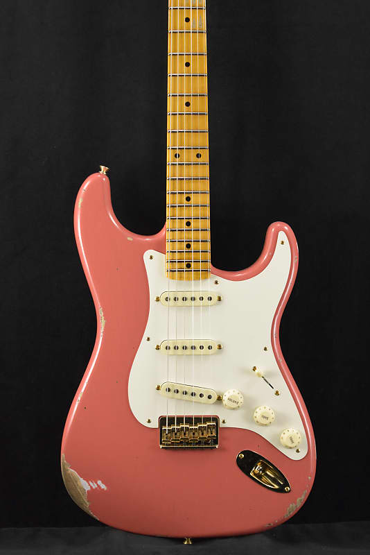 Электрогитара Fender '56 Hardtail Stratocaster Relic with Gold Closet Classic Hardware - Super Faded Tahitian Coral