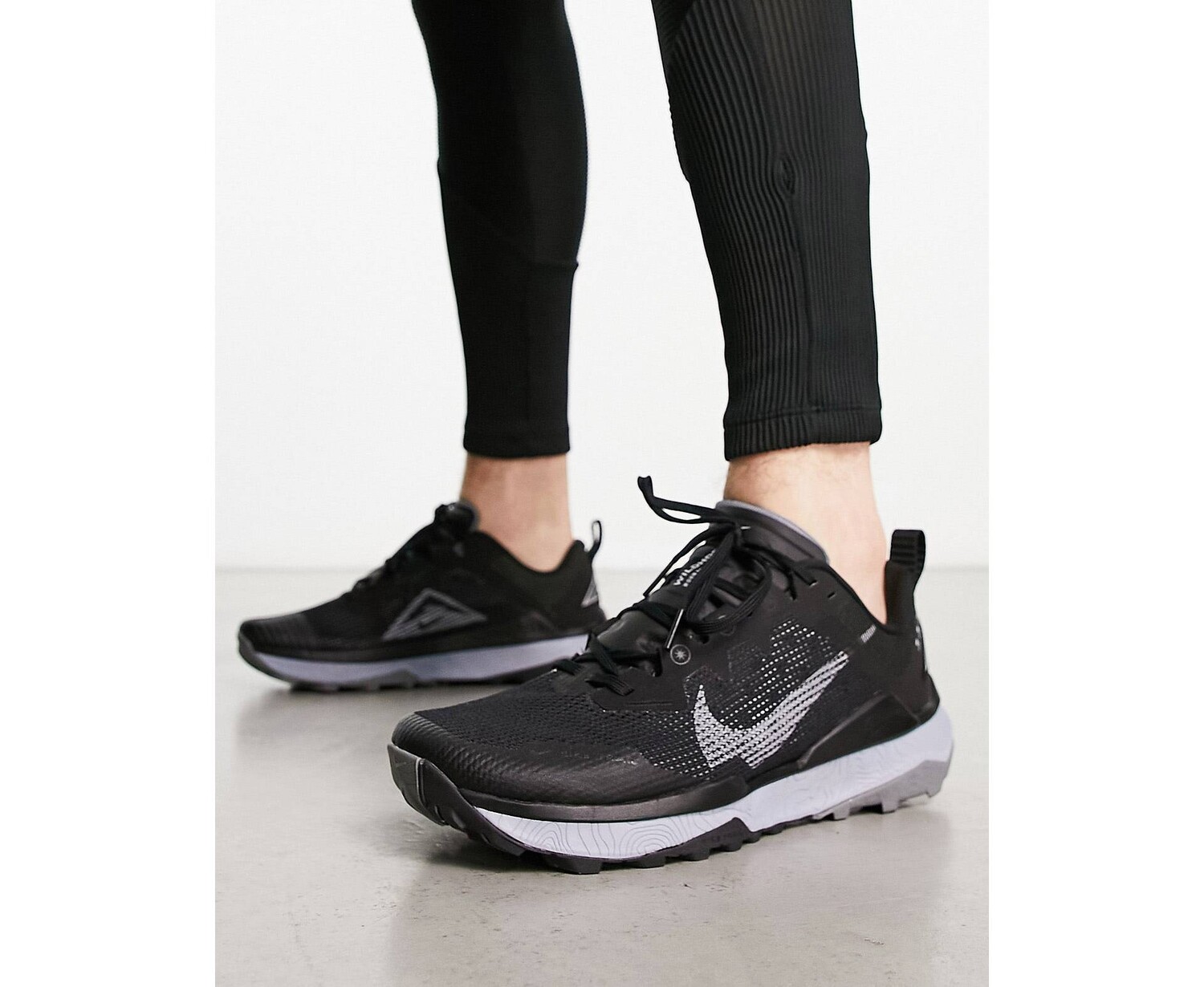 

Черные кроссовки Nike Running Trail React Wildhorse 8