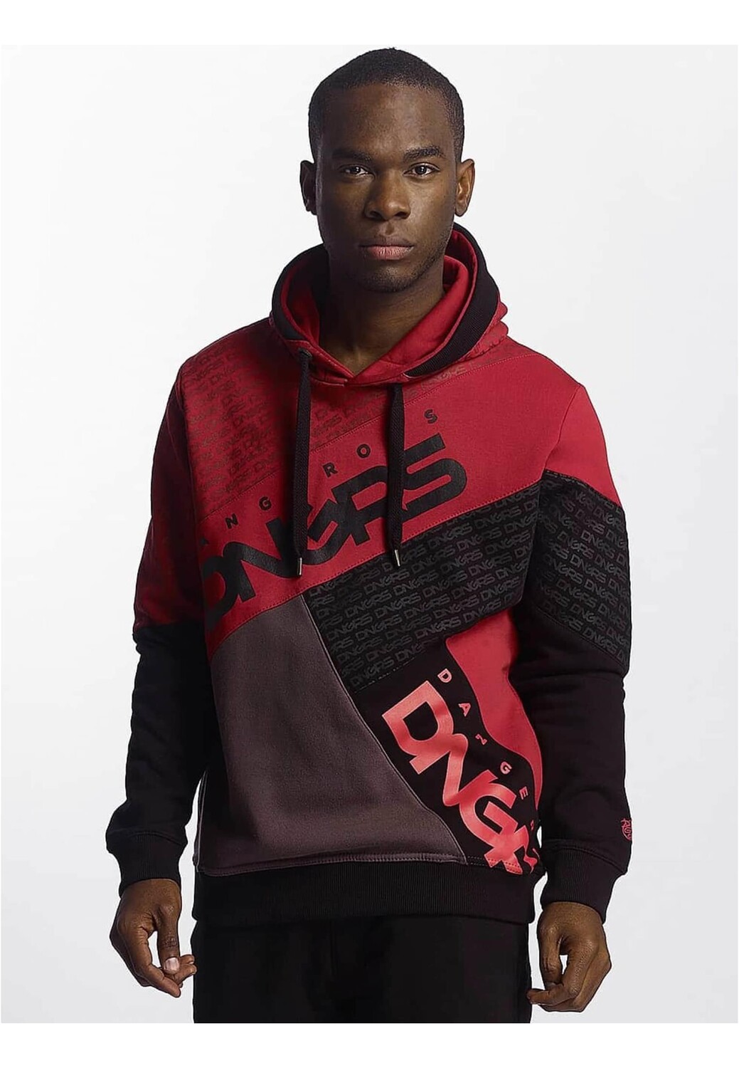 

Толстовка DNGRS Dangerous Hoodie, черный