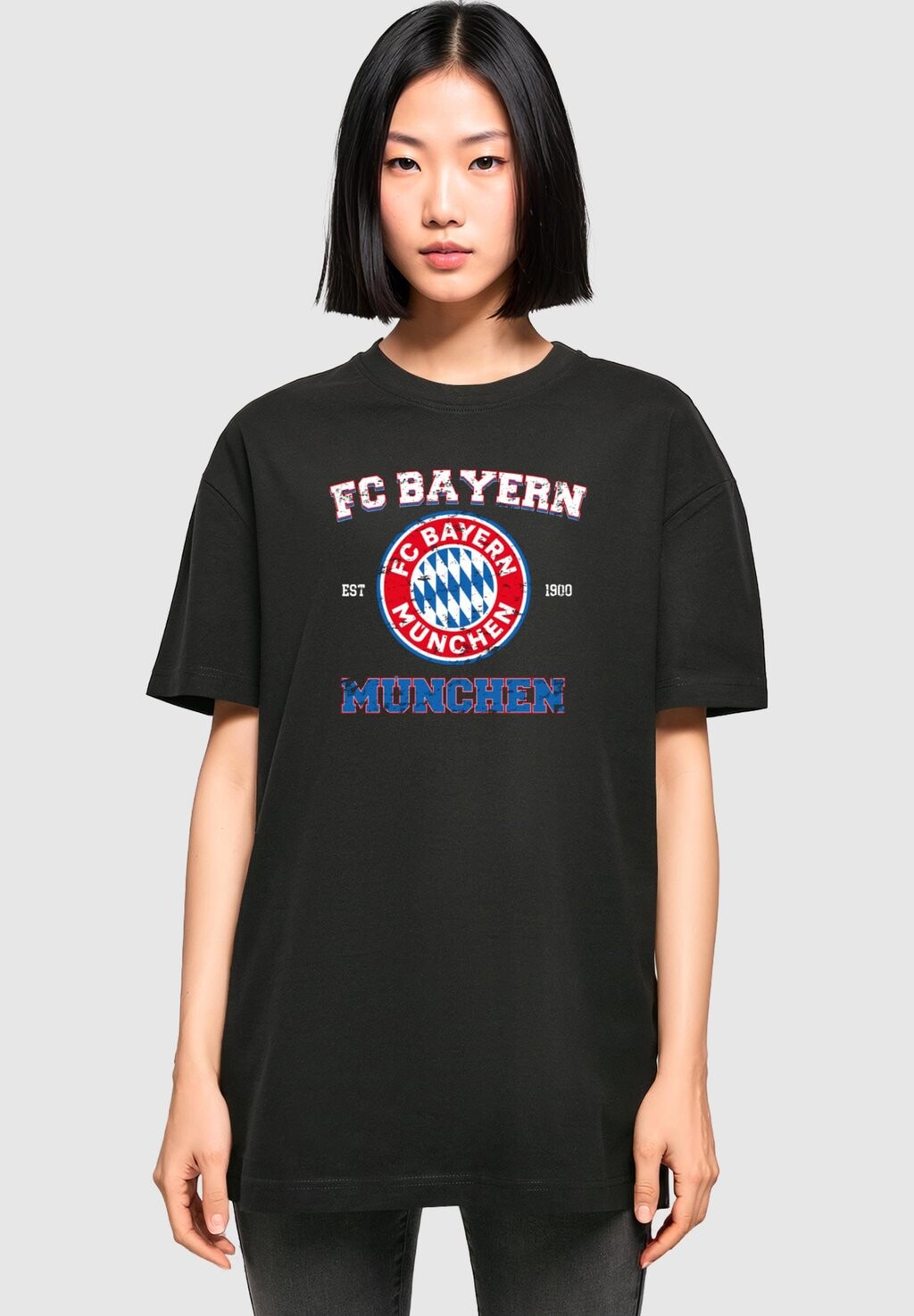 

Футболка с символикой FC Bayern München, цвет black