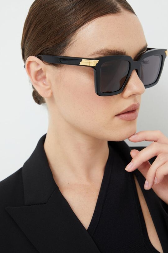 

Солнцезащитные очки Bottega Veneta, черный