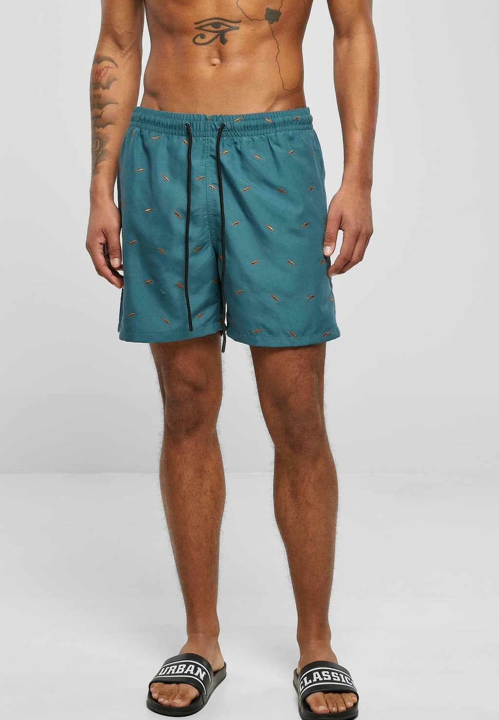 

Шорты для плавания EMBROIDERY SWIM Urban Classics, бирюзовый ириска