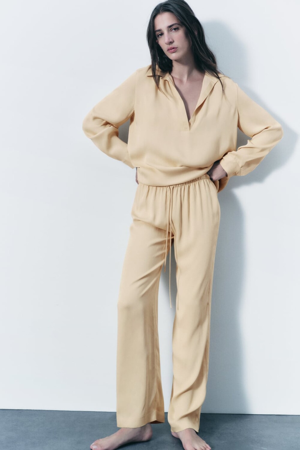 

Атласные брюки в пижамном стиле ZARA, желтый