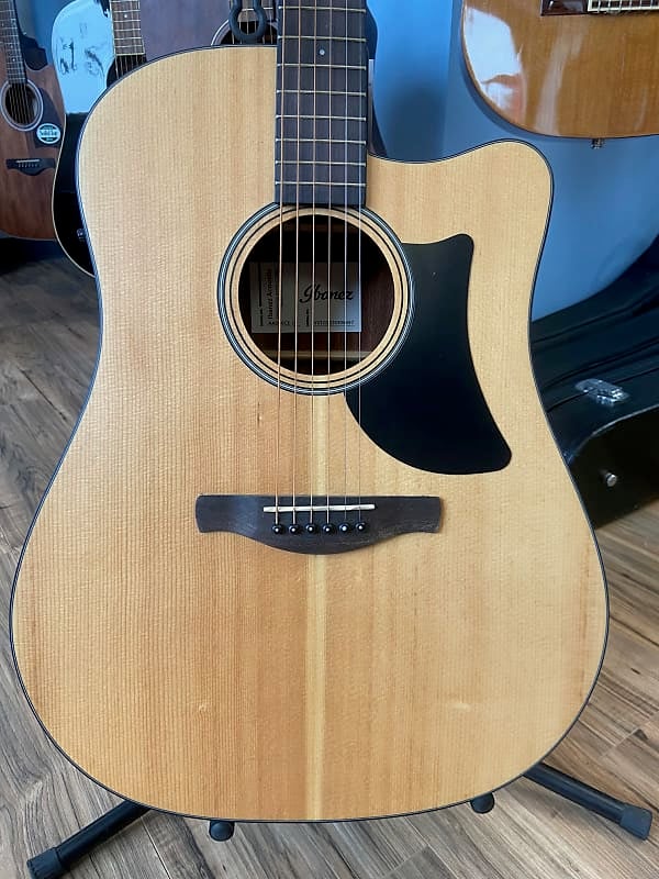 

Акустическая гитара Ibanez AAD50 Advanced Acoustic