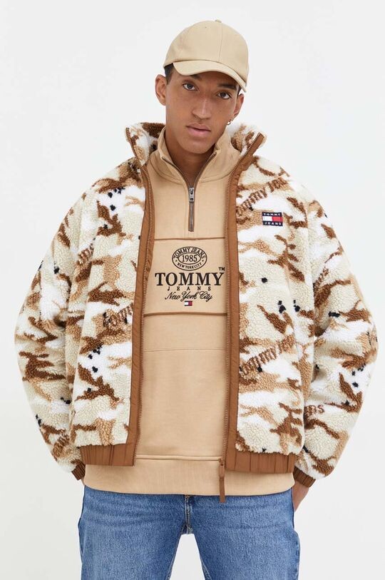 

Куртка Tommy Jeans, коричневый