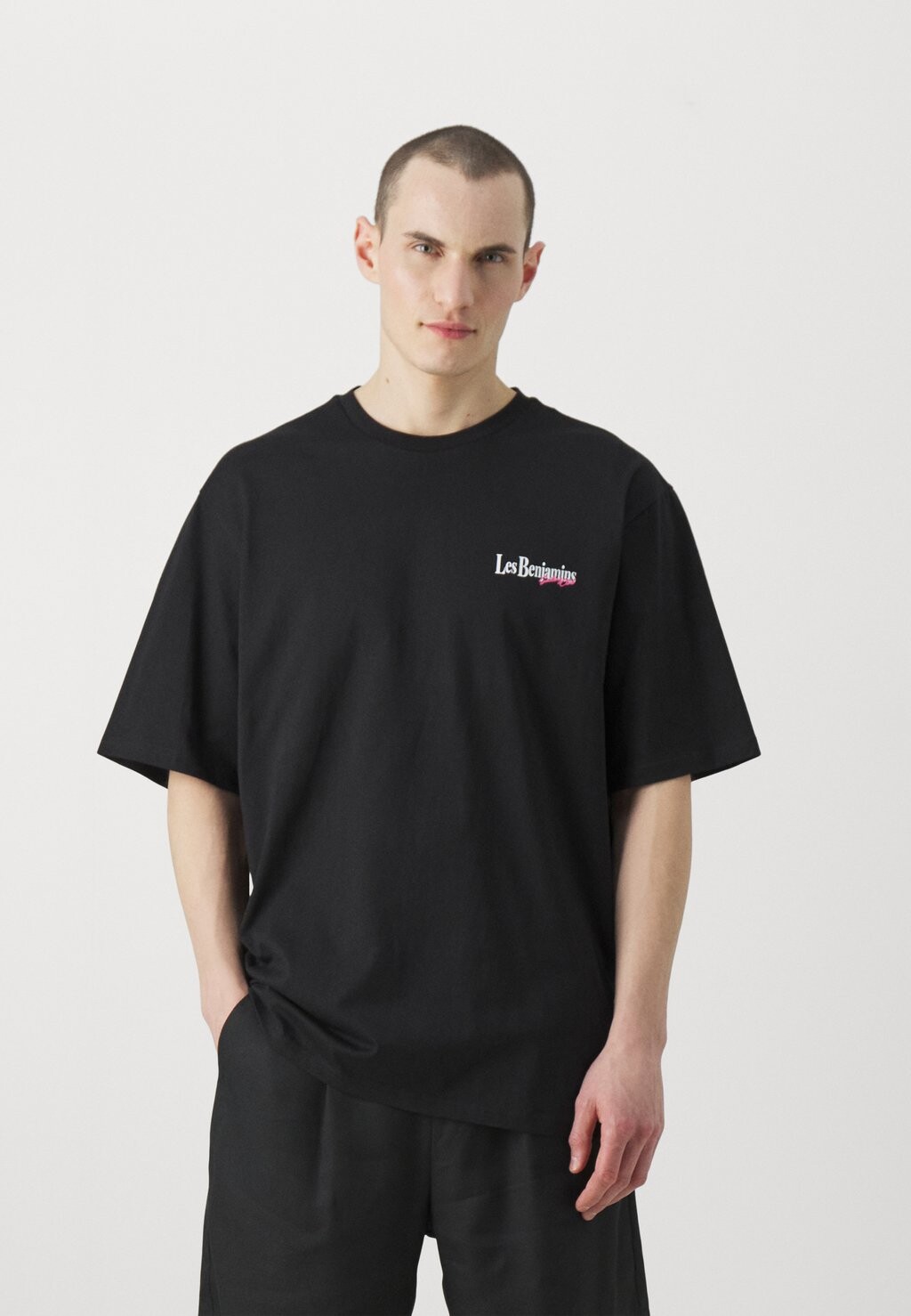 

Футболка с принтом Oversized Tee Unisex Les Benjamins, черный