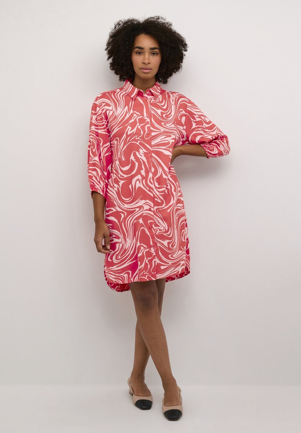 

Платье-блузка CARMEN Kaffe, цвет cayenne white graphic print