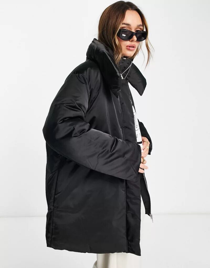 

Черная атласная пуховик ASOS