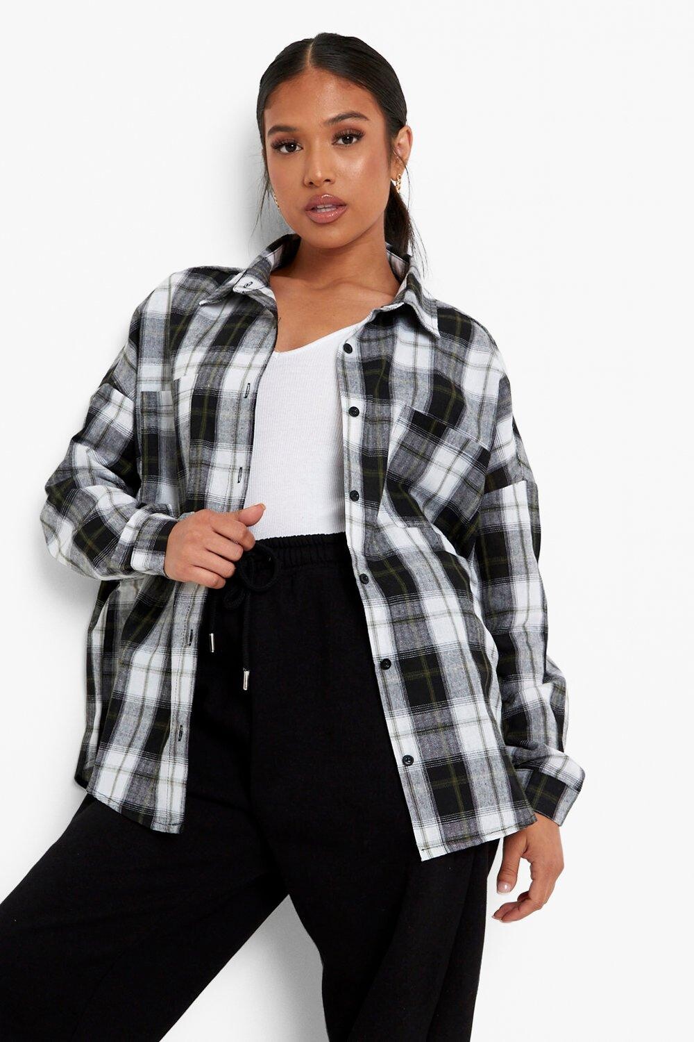 

Фланелевая рубашка оверсайз petite Boohoo, черный
