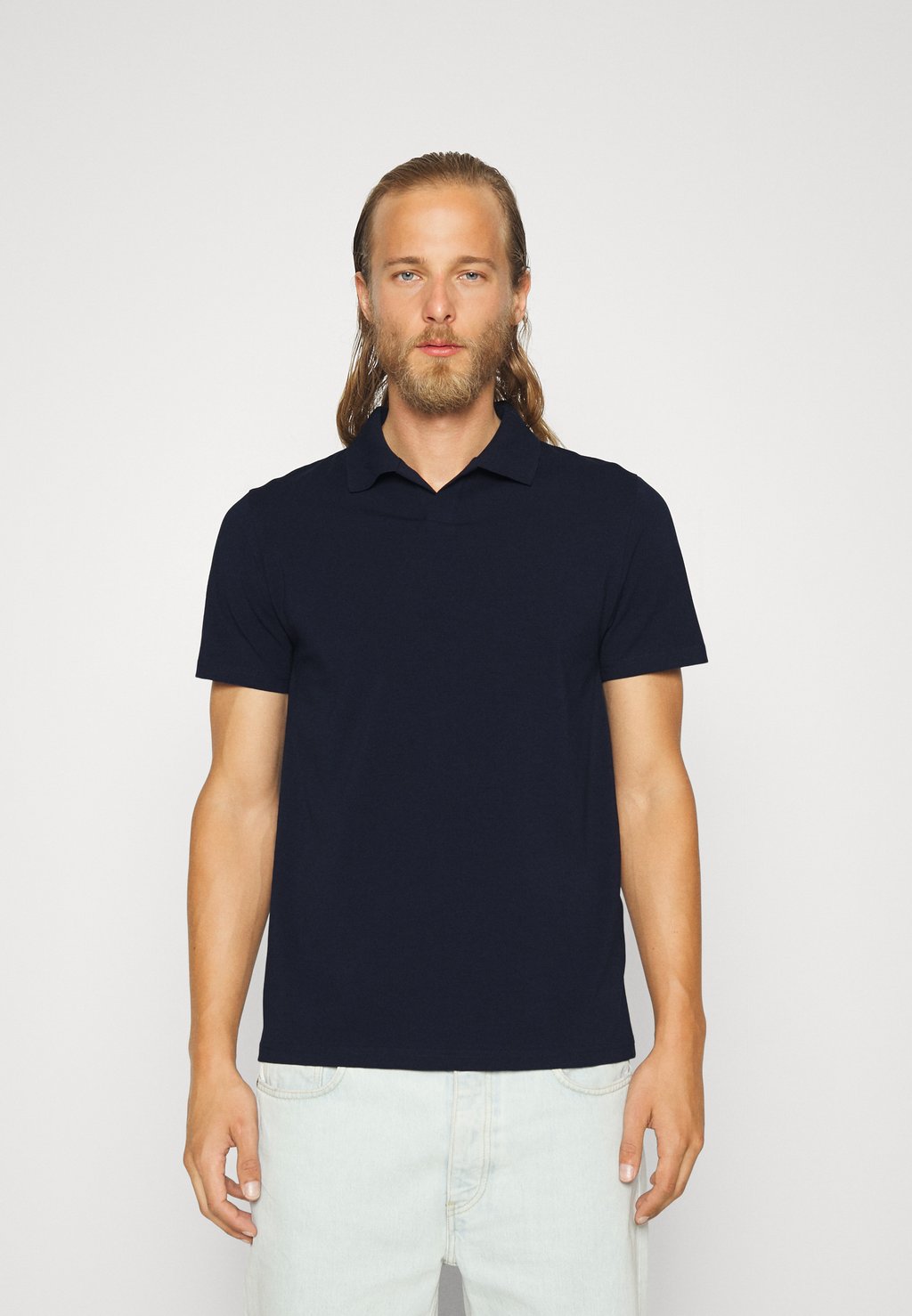 цена Рубашка-поло Filippa K, темно-синяя