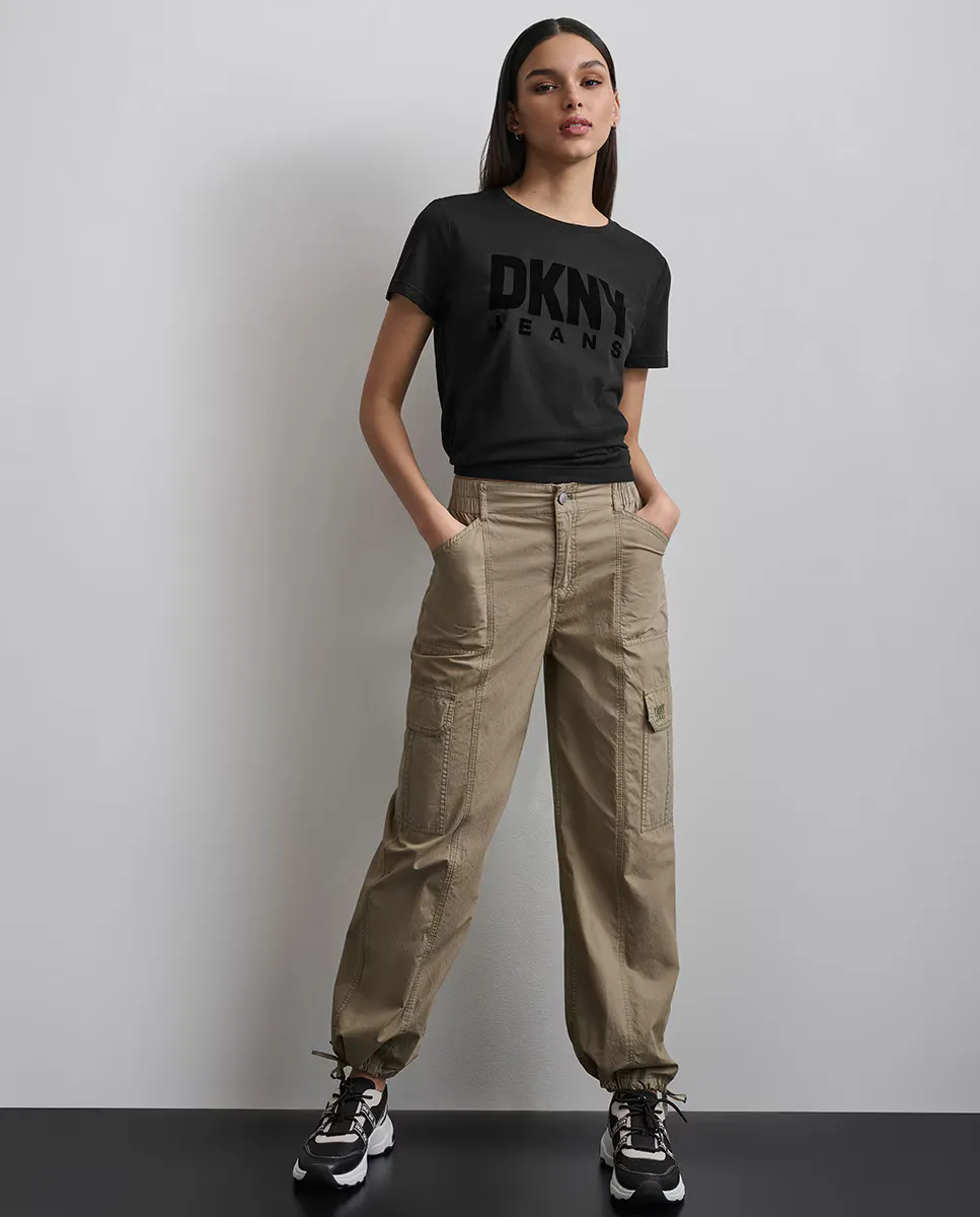 

Женские брюки-карго с карманами Dkny Jeans, цвет Verde Anticuario