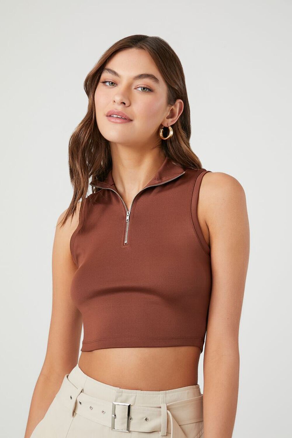 

Укороченная майка с молнией до половины Forever 21, капучино