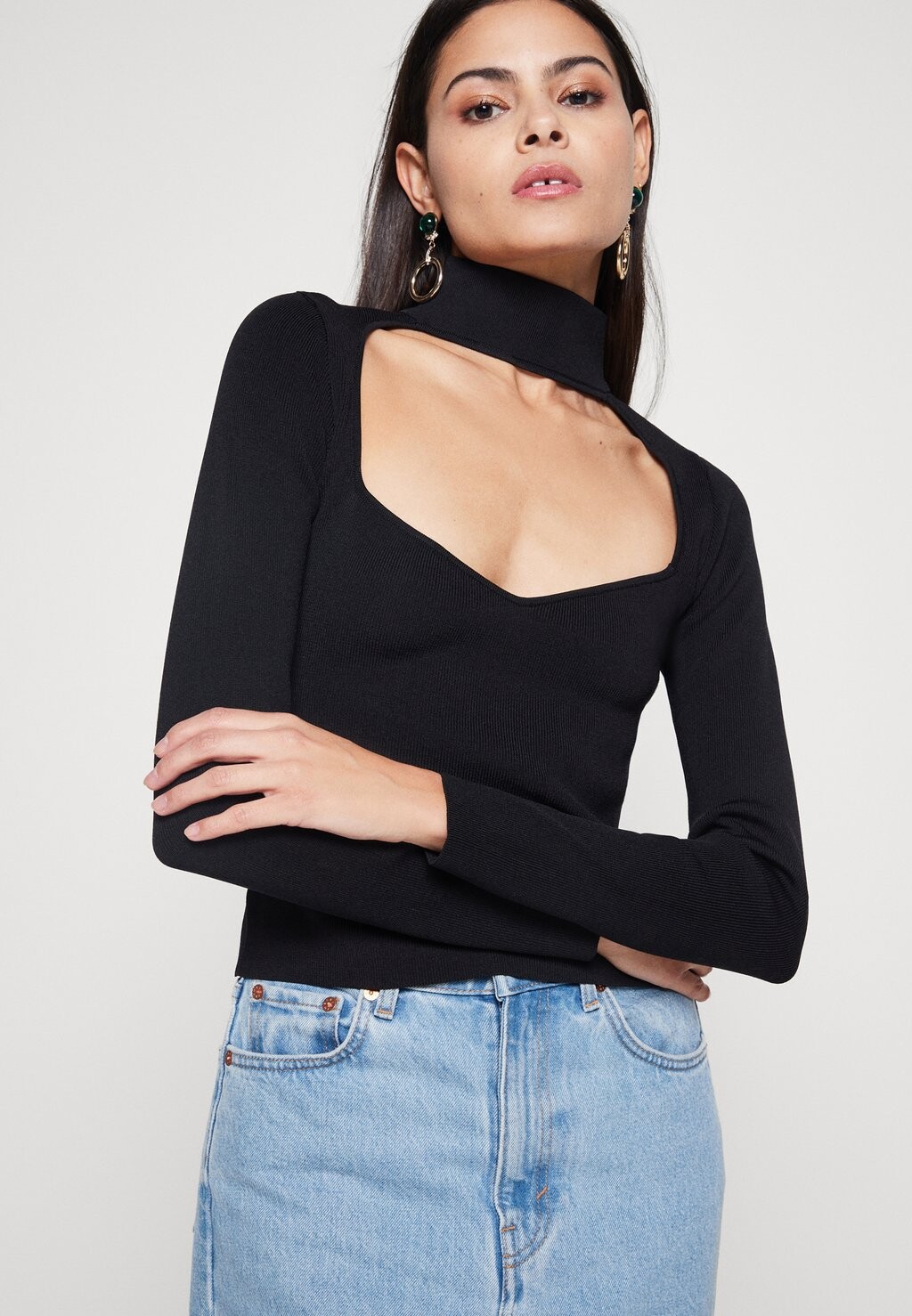 

Свитер Gina Tricot, черный