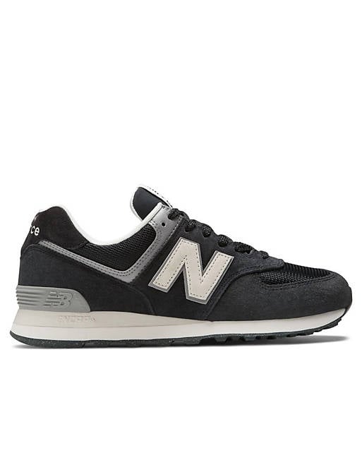 

Черные кроссовки New Balance 574